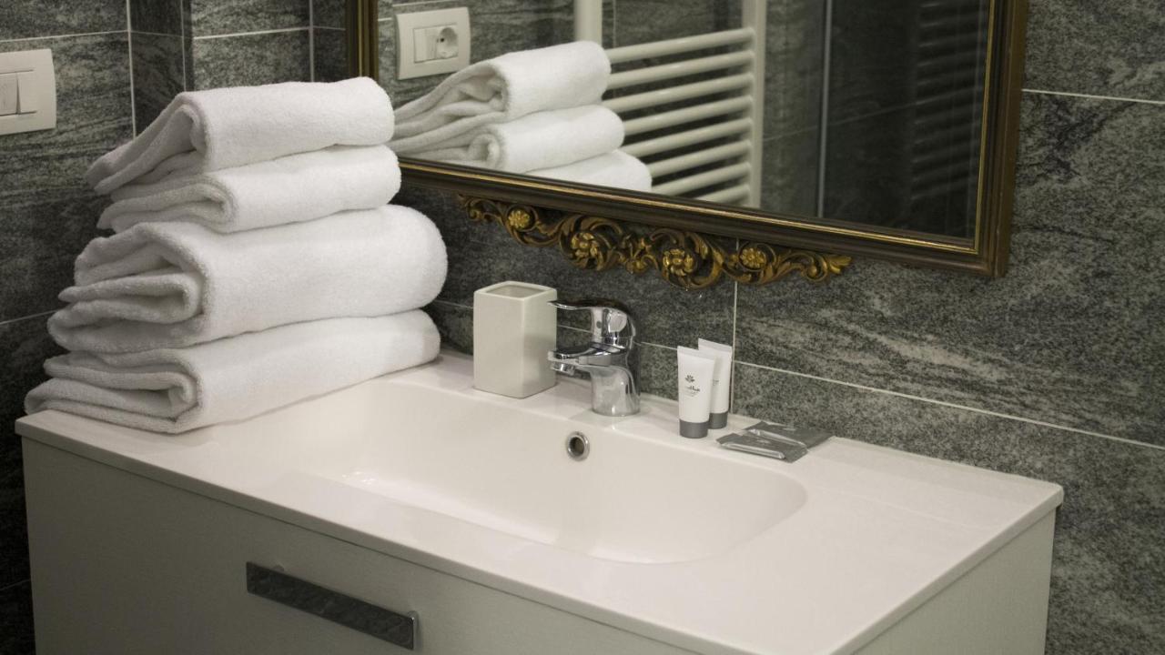 Aiello Suites Executive ミラノ エクステリア 写真